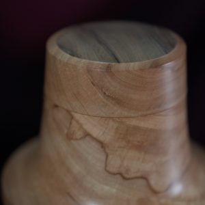 Wooden pet urn, Applewood - close-up